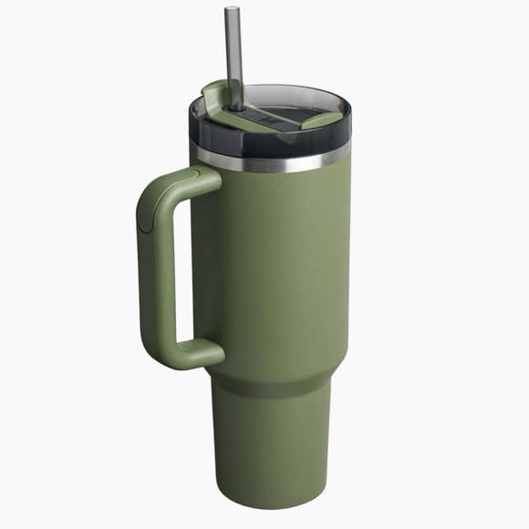 Stanley | The 40 oz Quencher H2.0 Flowstate Tumbler | Dried Pine - Picture 2 of 4